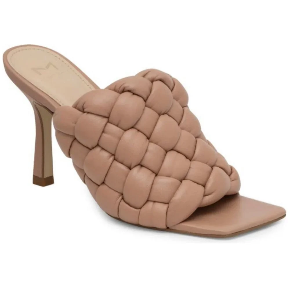 MARC FISHER Dakina Sandals